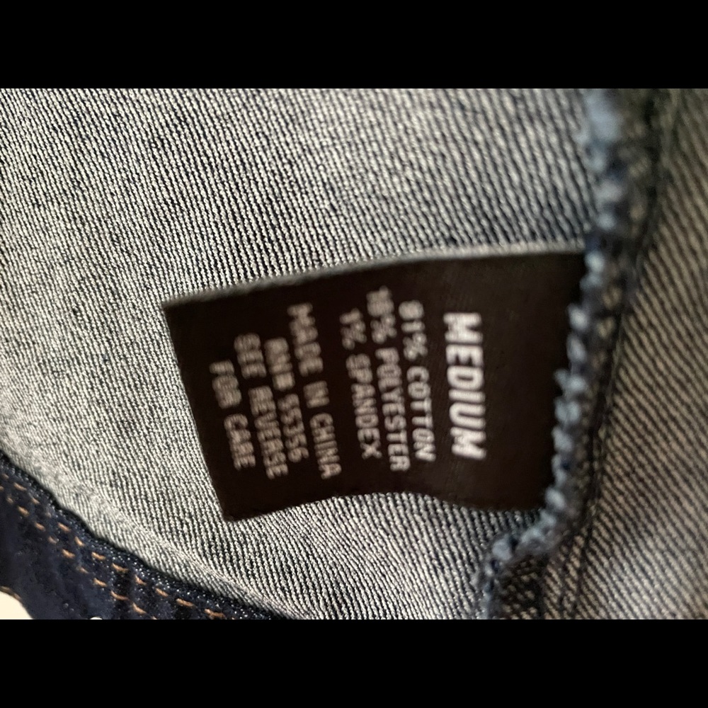 Jean Jacket - Picture 3 of 4